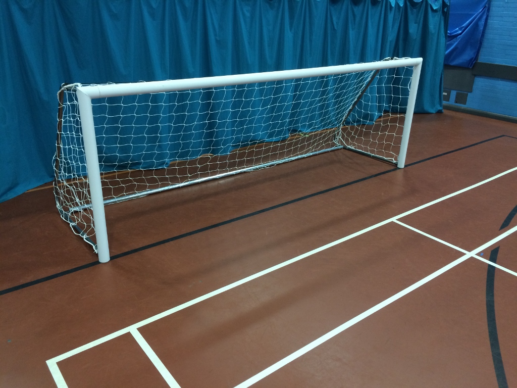 16x4 Lightweight Indoor Football 5v5 Goal Package: 5-A-Side Freestanding Aluminium